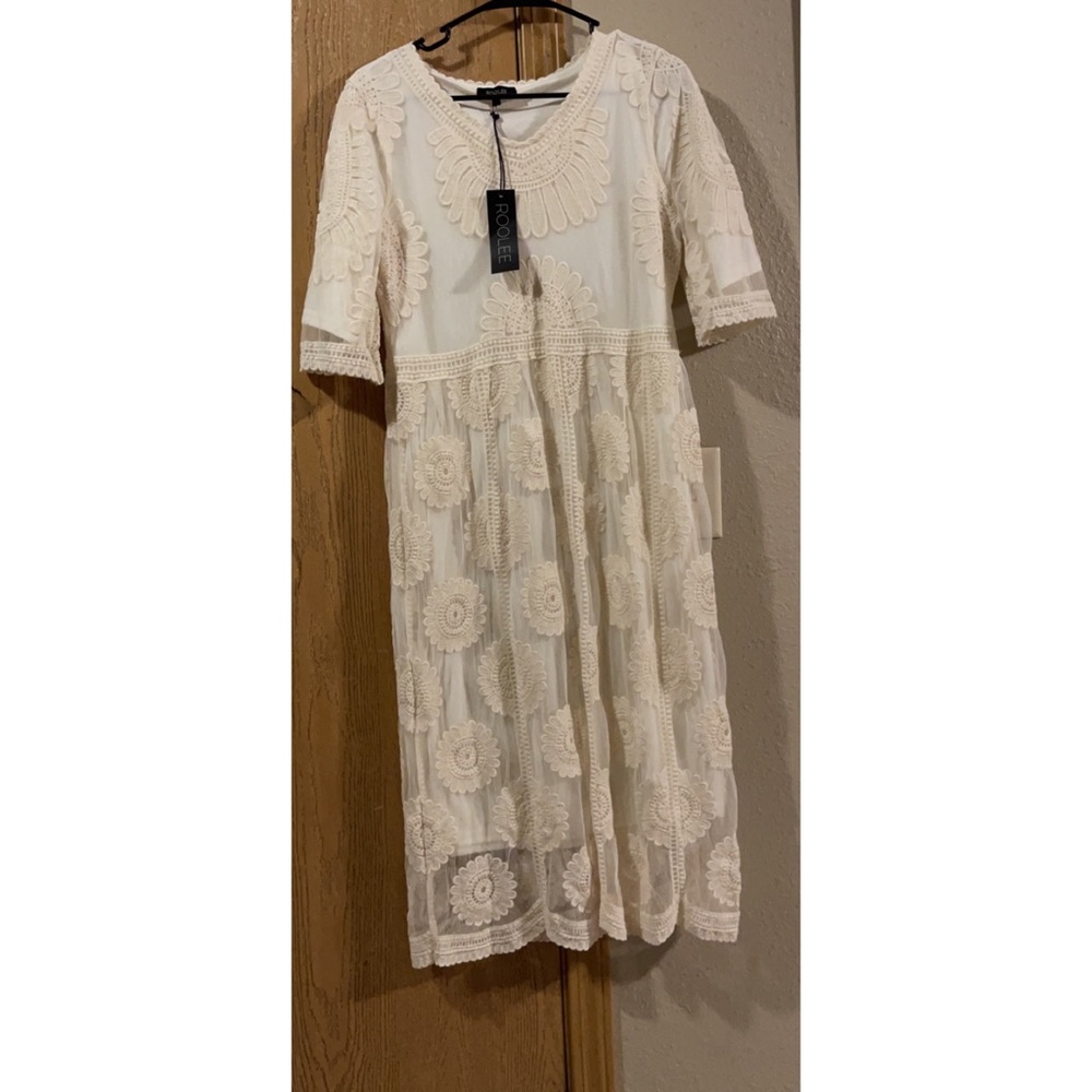 MIDI lace dress with accesories